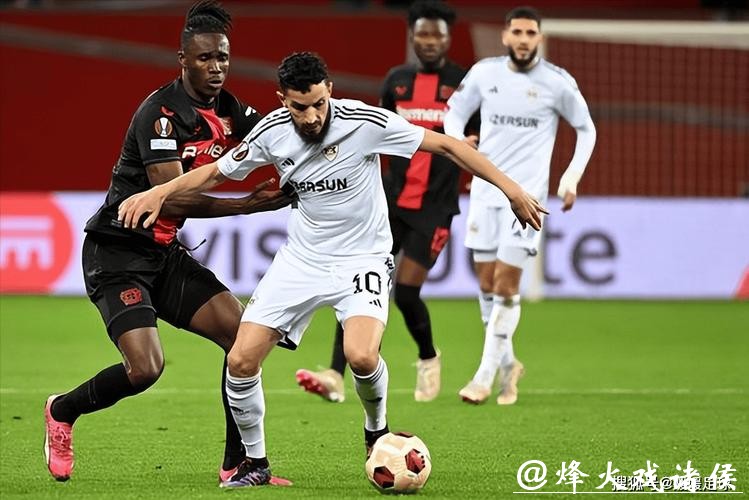 希克制胜球奥塔门迪中框 本菲卡0-1勒沃库森 希克制胜球奥塔门迪中框 本菲卡0-1勒沃库森