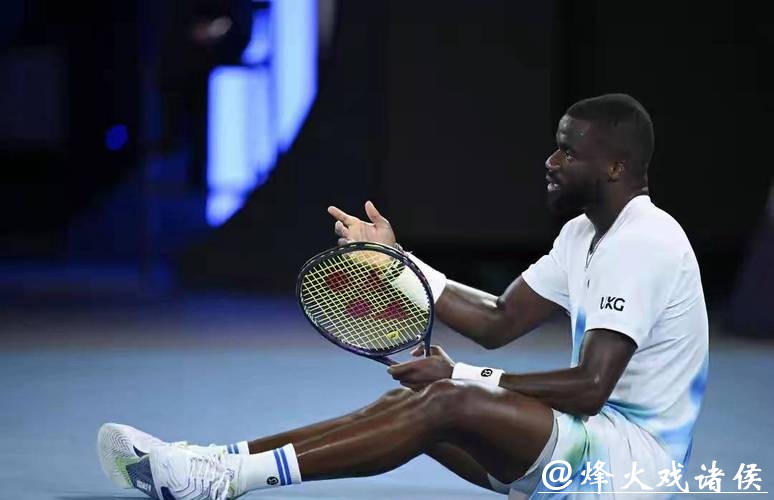 澳网男单第4轮：德米纳尔3-0横扫布勃里克进8强